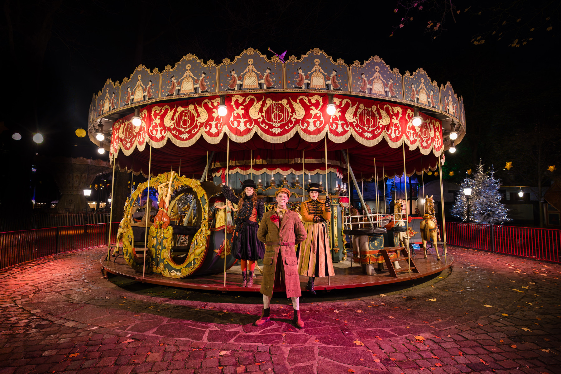 Carolling Carousel