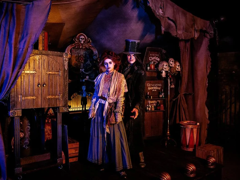 Dr. Charlatans Cabaret Macabre